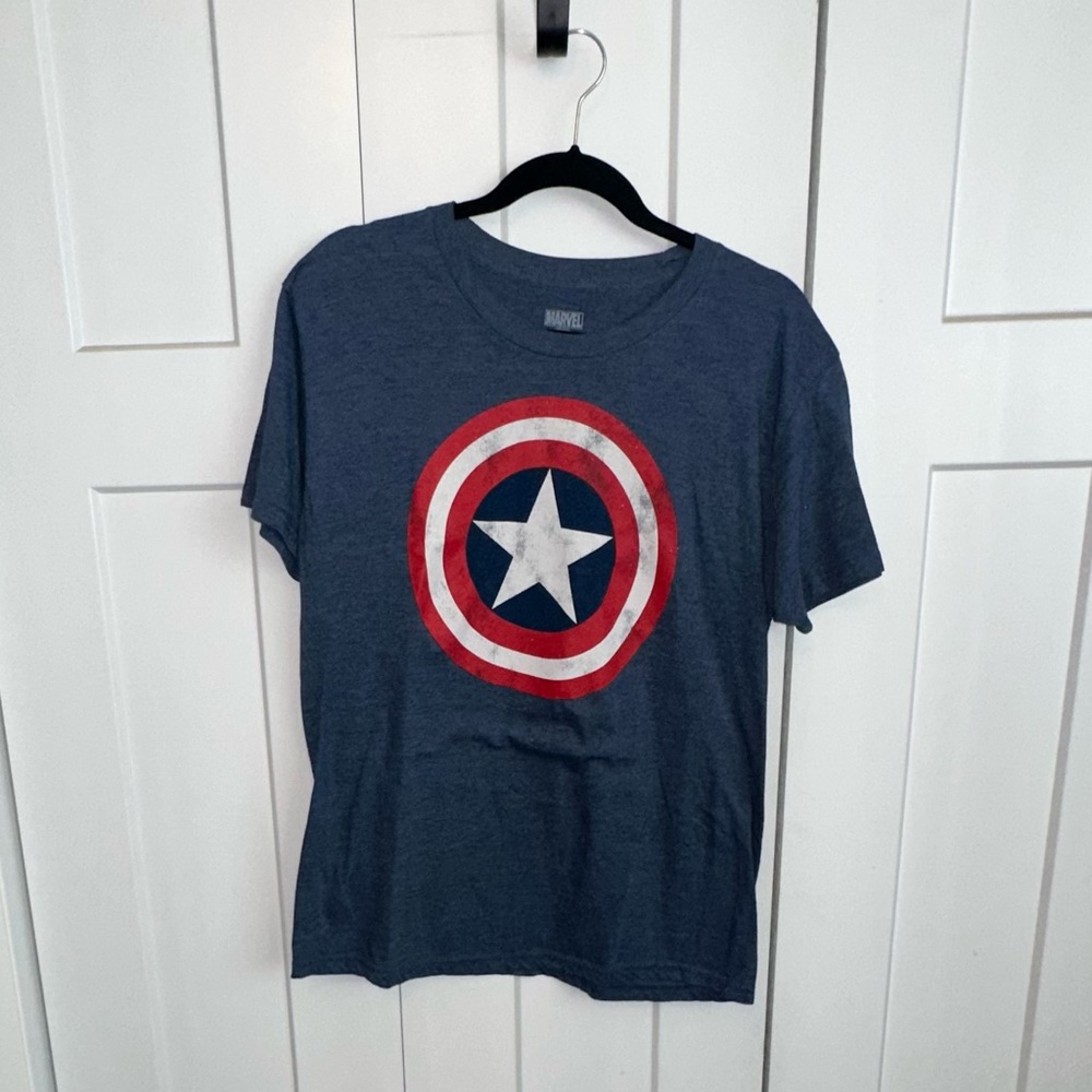 Marvel Captain America Blue Red Shield Tee